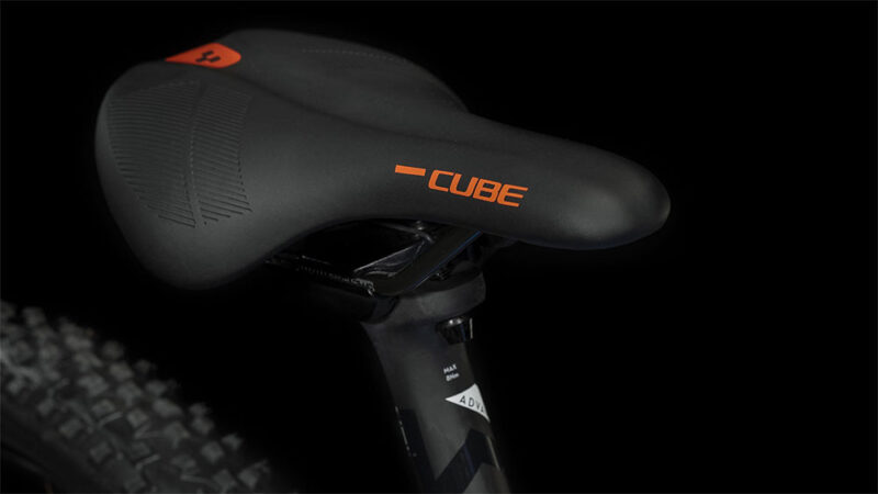 Cube Elite 240 C:62 SLX carbon´n´blue´n´red – Bild 8