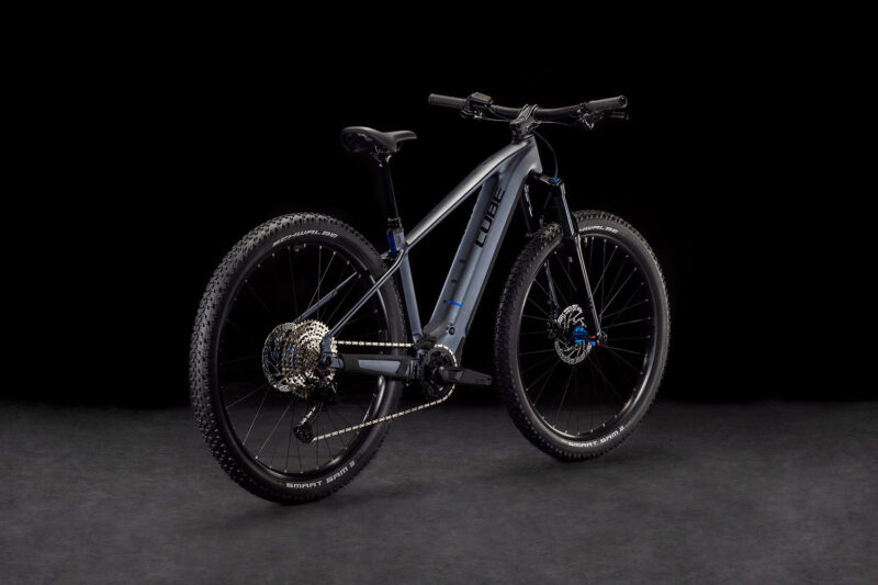 Cube Reaction Hybrid Pro 800 metallicgrey´n´black – Bild 3