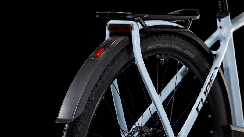 Cube Kathmandu Hybrid ONE 800 polarwhite´n´black – Bild 5
