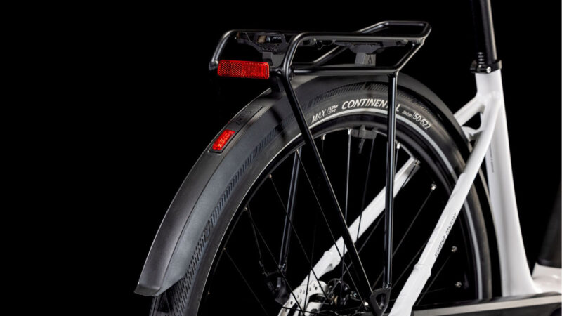 Cube Supreme Hybrid Comfort ONE 500 metallicwhite´n´black – Bild 6