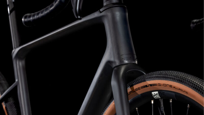 Cube Nuroad C:62 ONE carbon´n´glossy – Bild 3